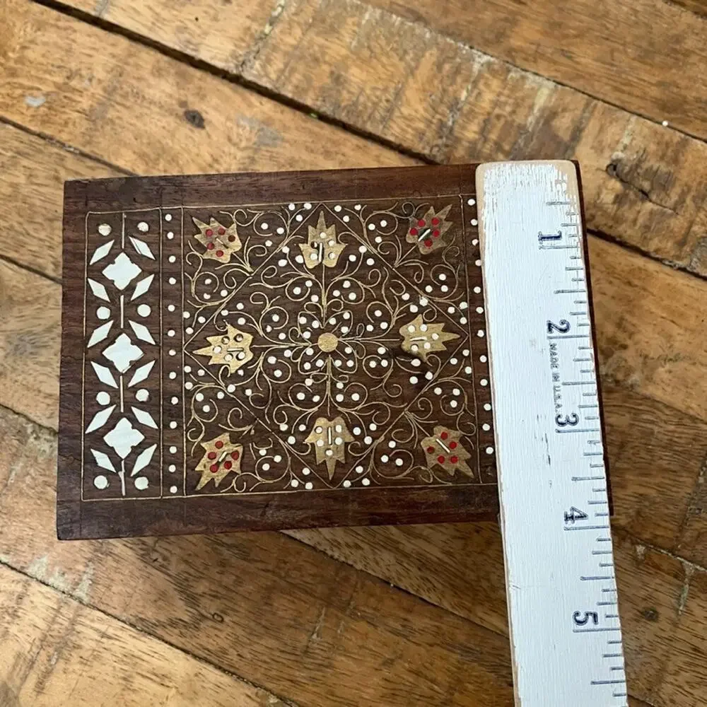 Decorative 6